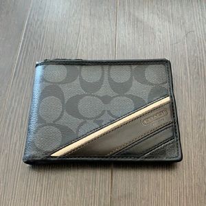 Men’s coach wallet